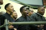 UKZN choir entertains at grad
